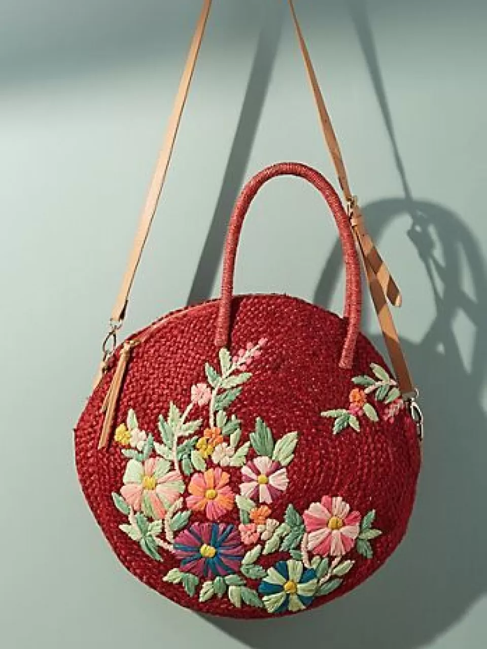 Çiçek İşlemeli Kırmızı Hasır Mini Çanta