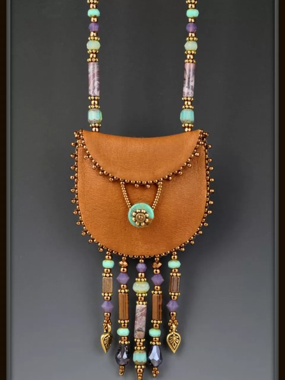 Taba Rengi Boncuklu Mini Çanta