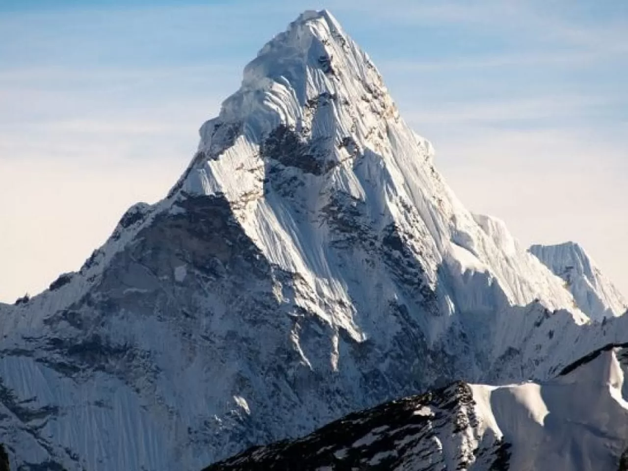 everest dağının özellikleri