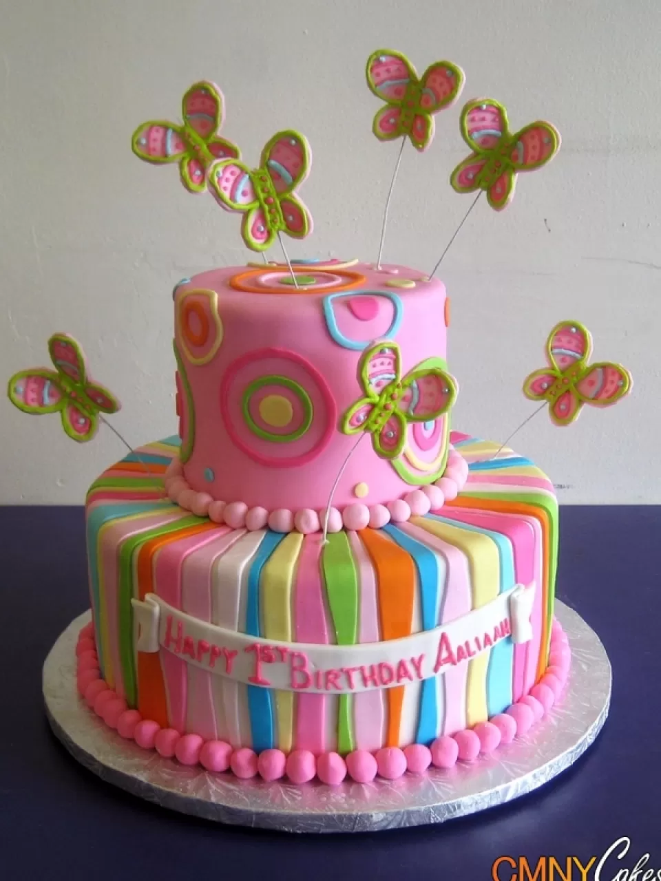 Pembe Kelebek İki Kat Kız Çocuk Doğum Günü Pastası