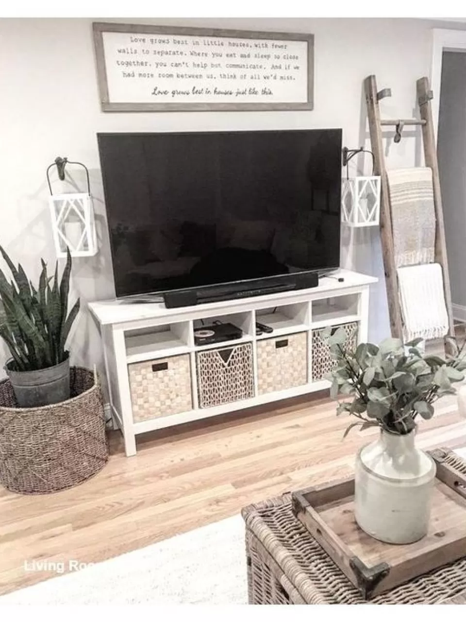 Beyaz Boho TV Ünitesi