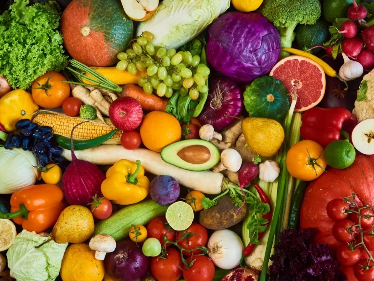 akneler için meyve ve sebzeler