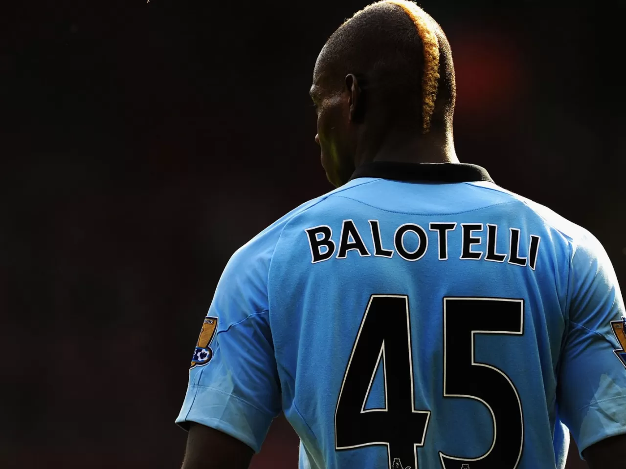 mario balotelli yardımları