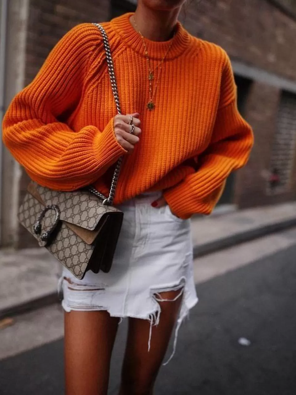 Koyu Esmer Tenliler Turuncu