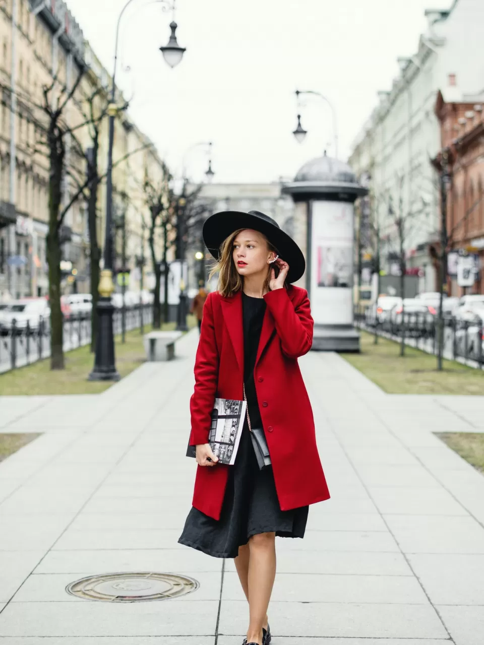 Açık Tenli Sarışınlar İçin Tüyolar Kırmızı