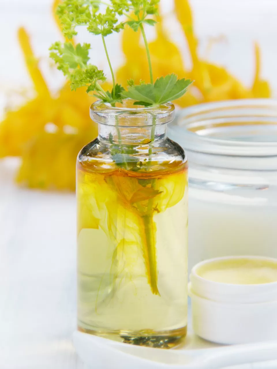 Susam Yağı ve Gül Sulu Nemlendirici