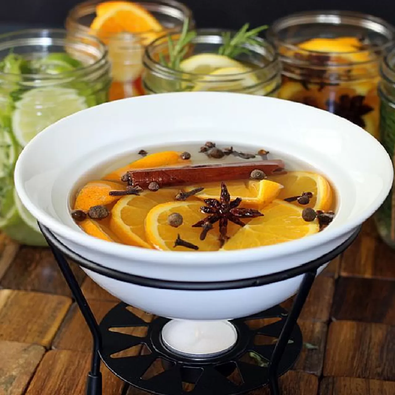 Narenciye ve tarçınlı doğal oda kokusu