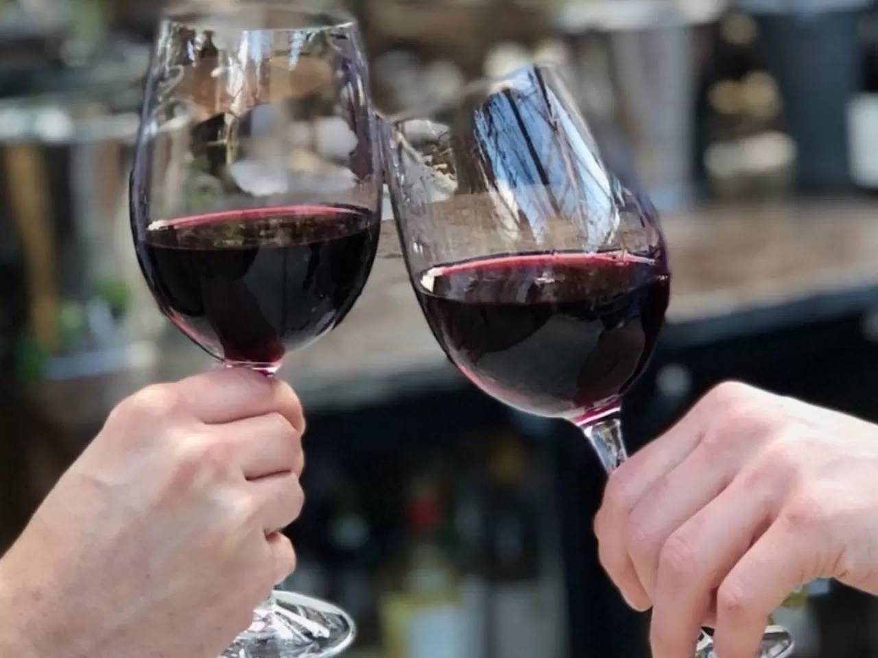 Piedmont Şarap Kadeh Seti