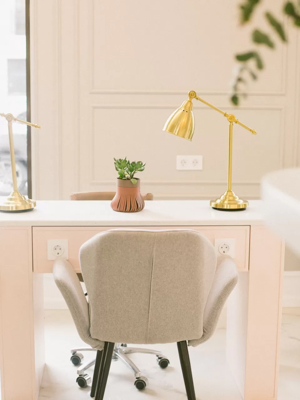 Dekoratif Masa Aydınlatması