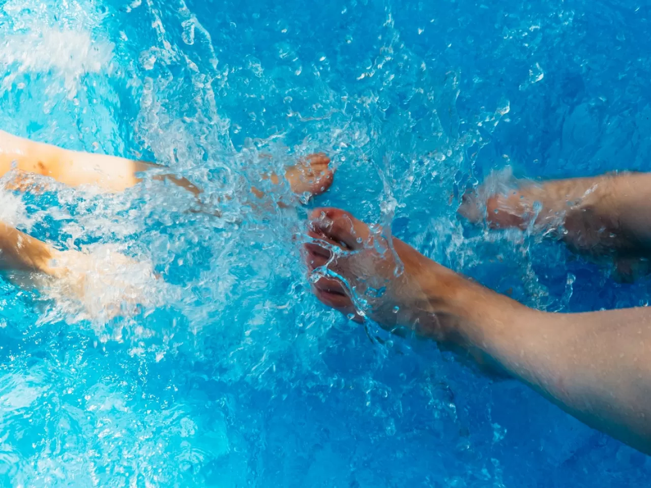 Suda Bacak Altından Geçmek