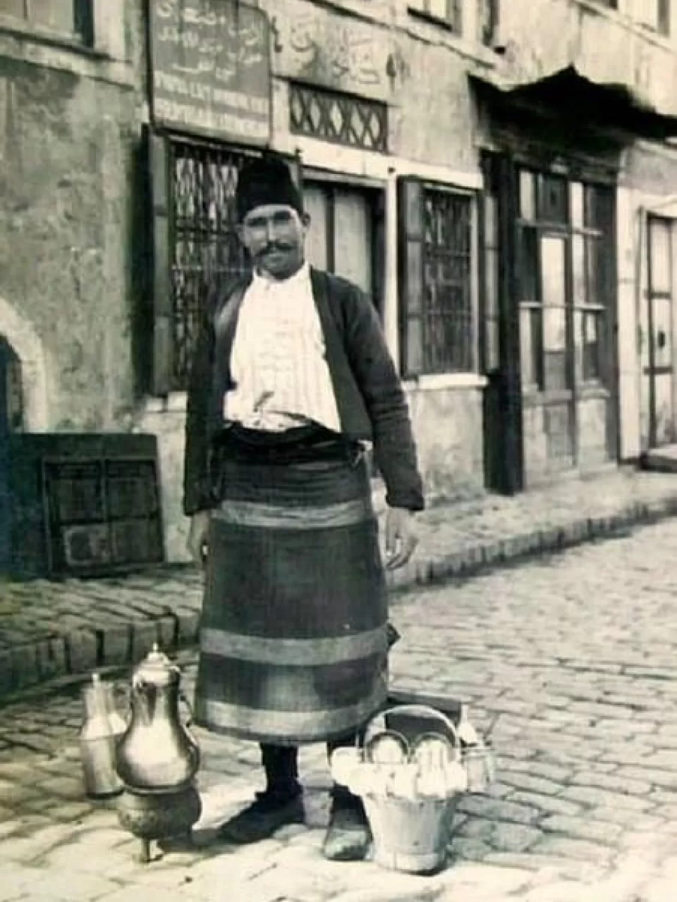 Salepçi, Şerbetçi, Sucu ve Ciğerci