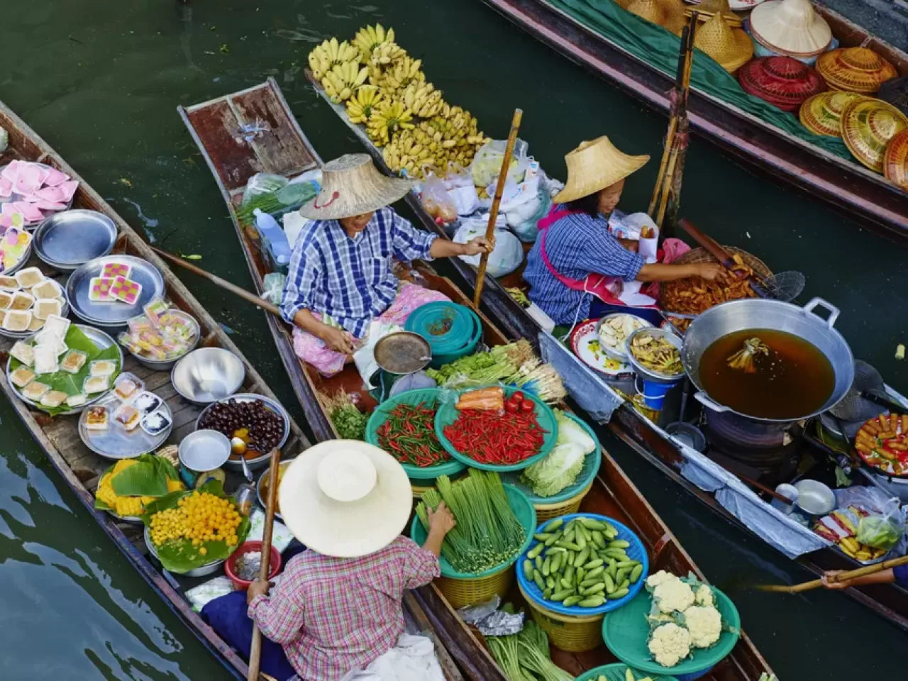 Dünya’nın En Büyük Hafta sonu Pazarı : ‘Chatuchak’