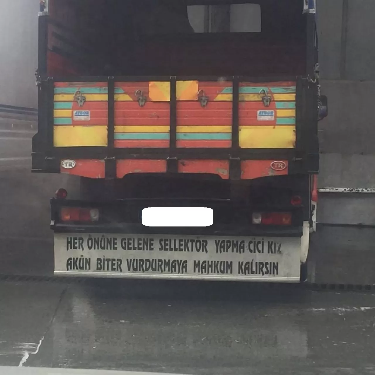 kamyon arkası yazılar 26