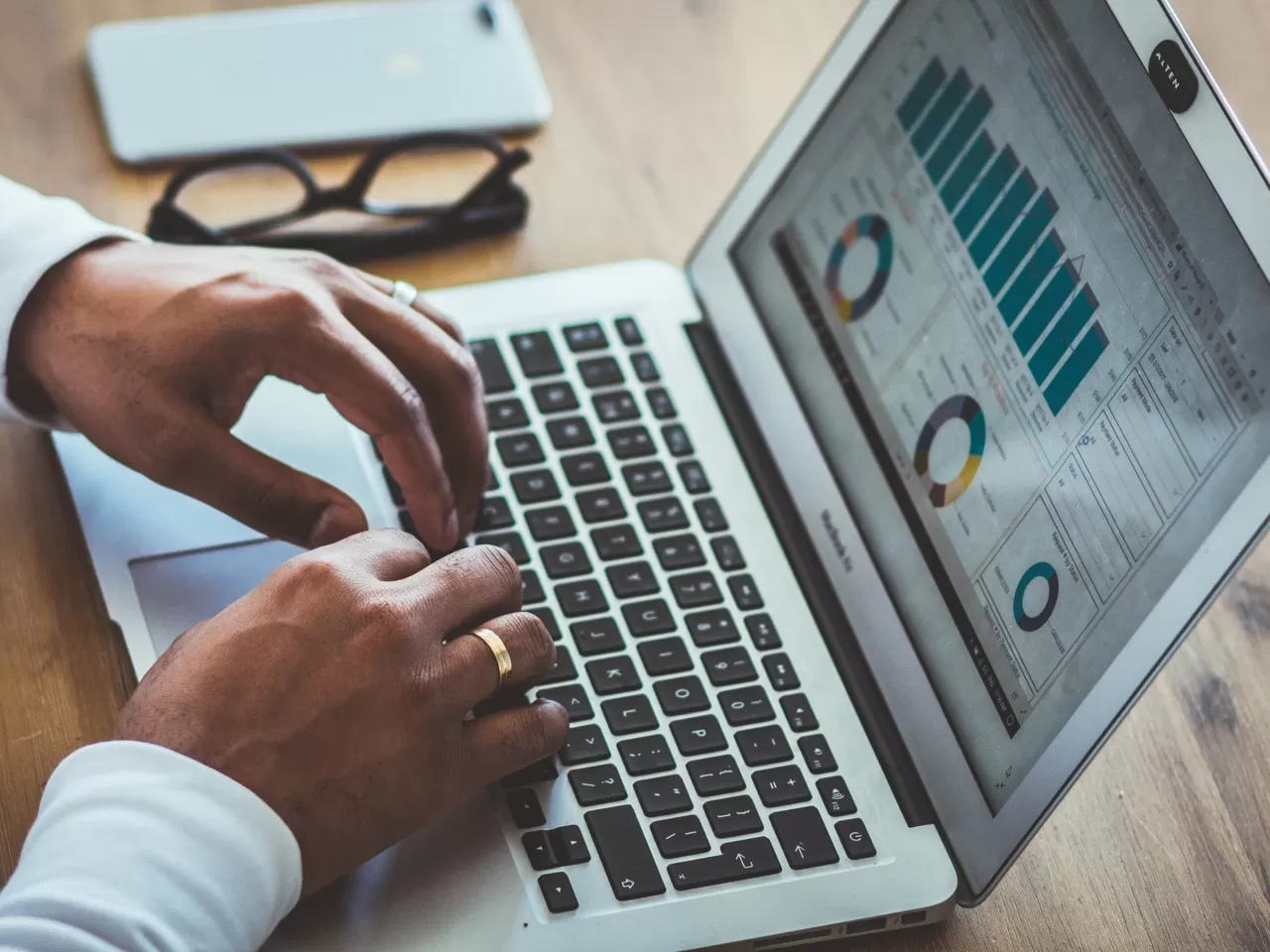 Temel Analizin Avantajları ve Dezavantajları