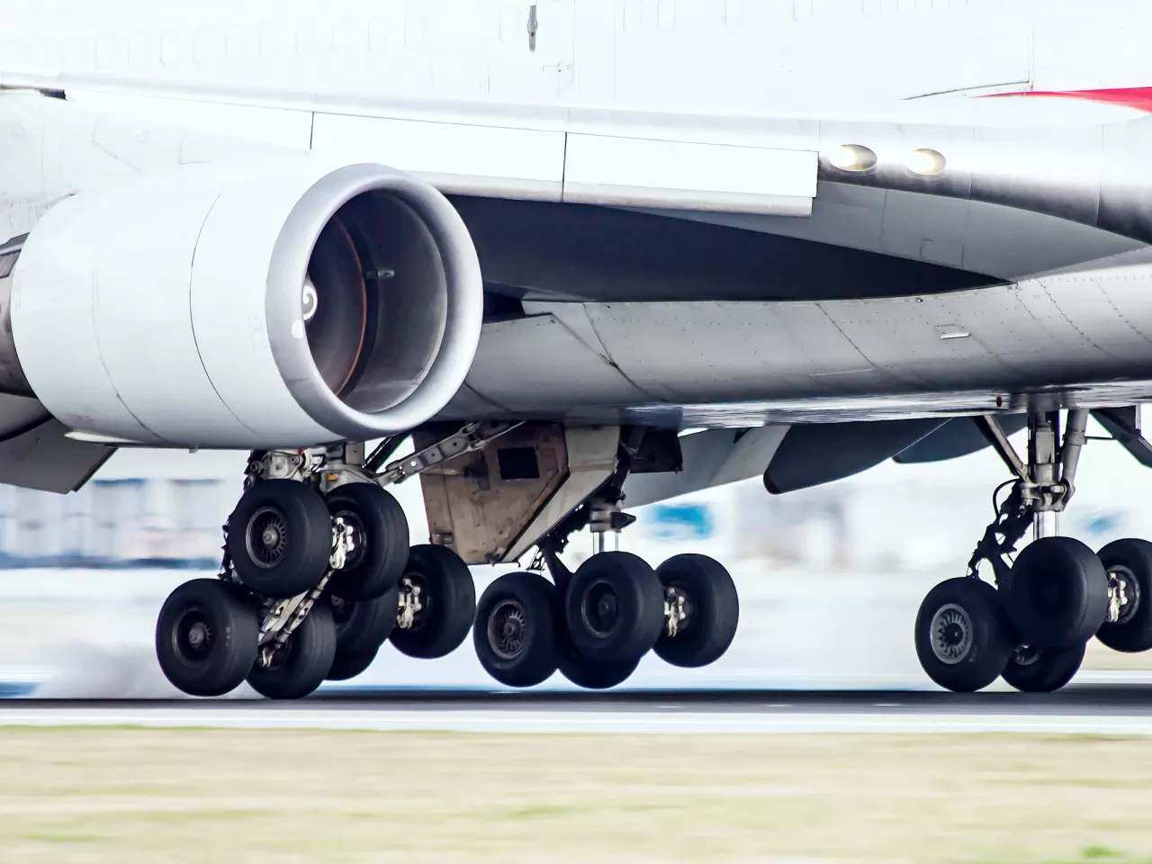 Uçağın İniş Takımları