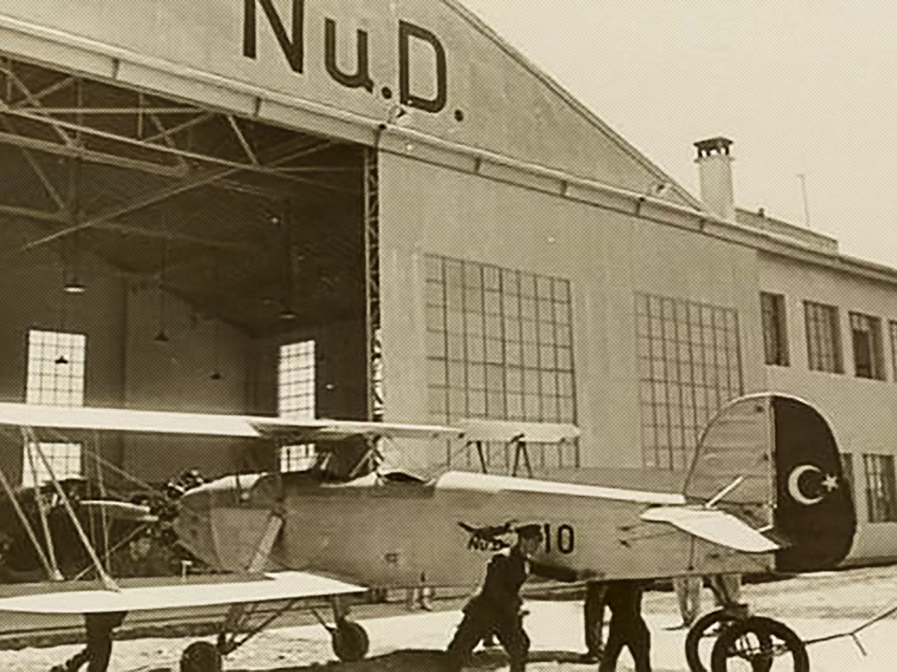 Uçak Fabrikasının Temelinin Atılması