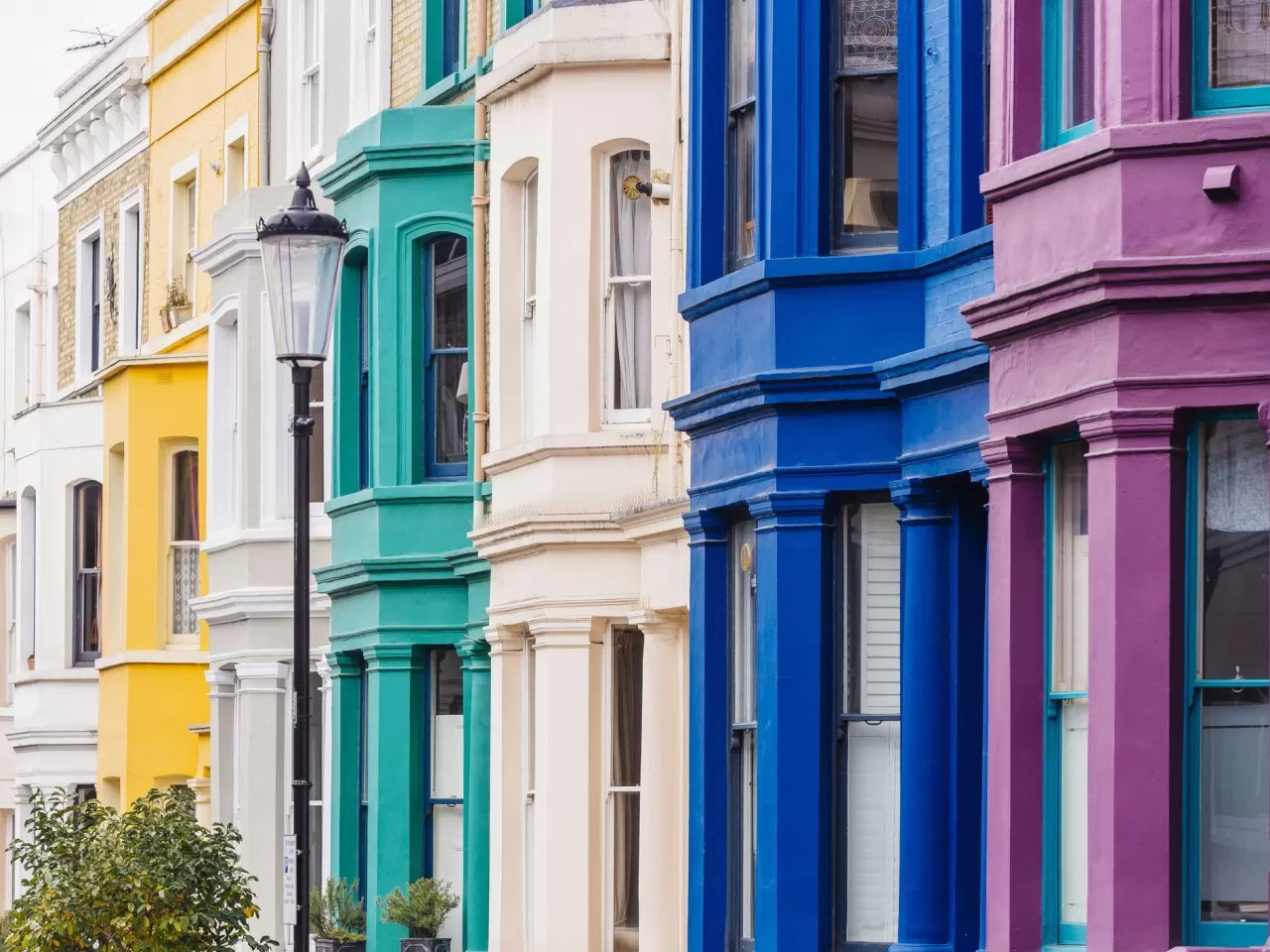 Nothing Hill: Arnavut Kaldırımlarında Rengârenk Evler