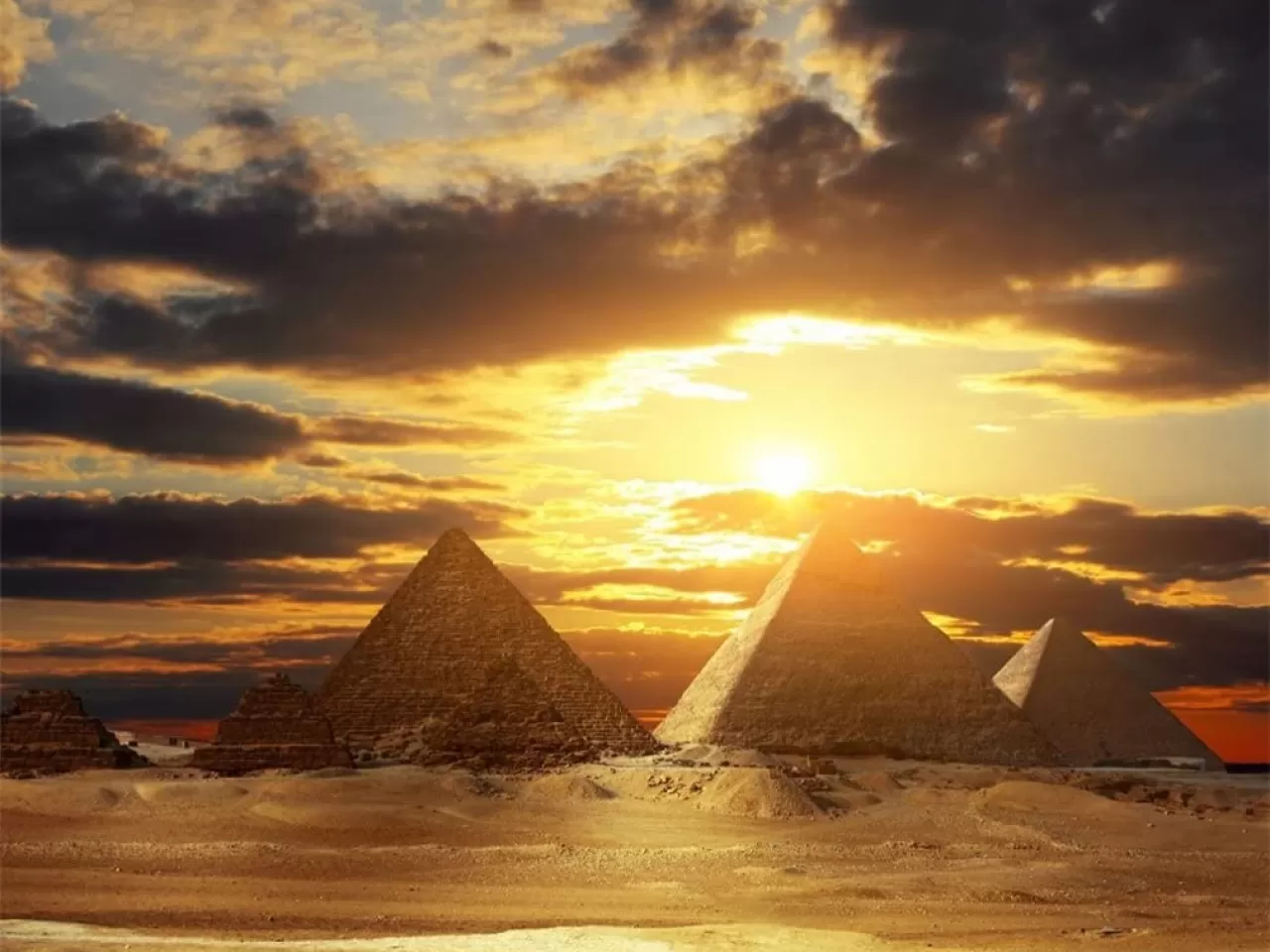 Radar ve Sonar Cihazları Piramitlerin İçinde Çalışmıyor