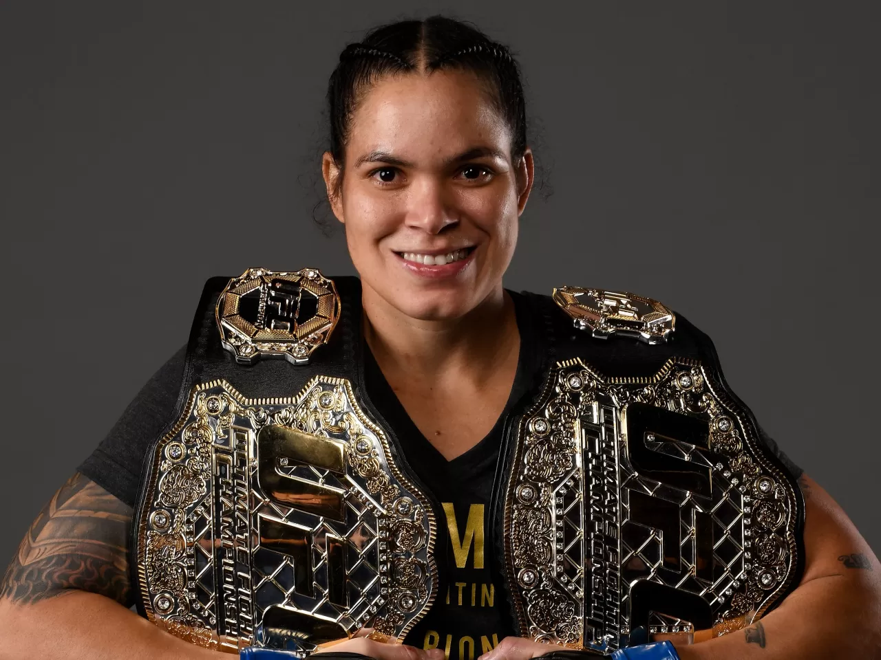 Amanda NUNES: Altın Kemerli Liones!