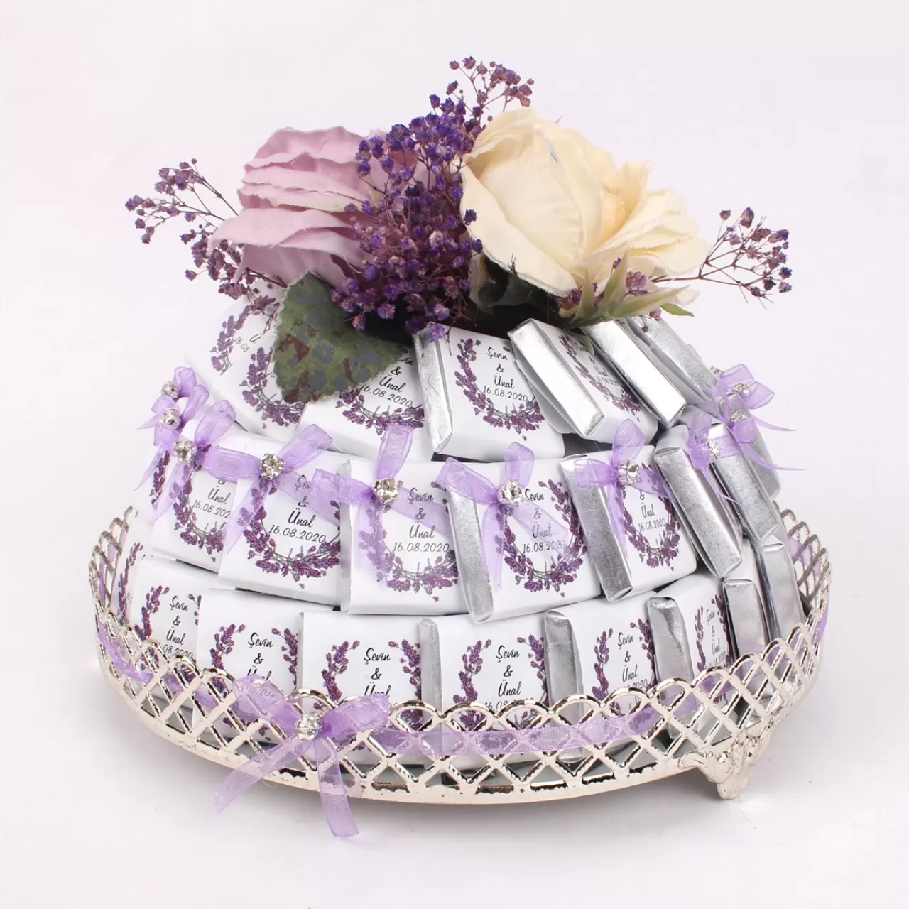 Gümüş Gondolda Çiçekli Nişan Çikolatası