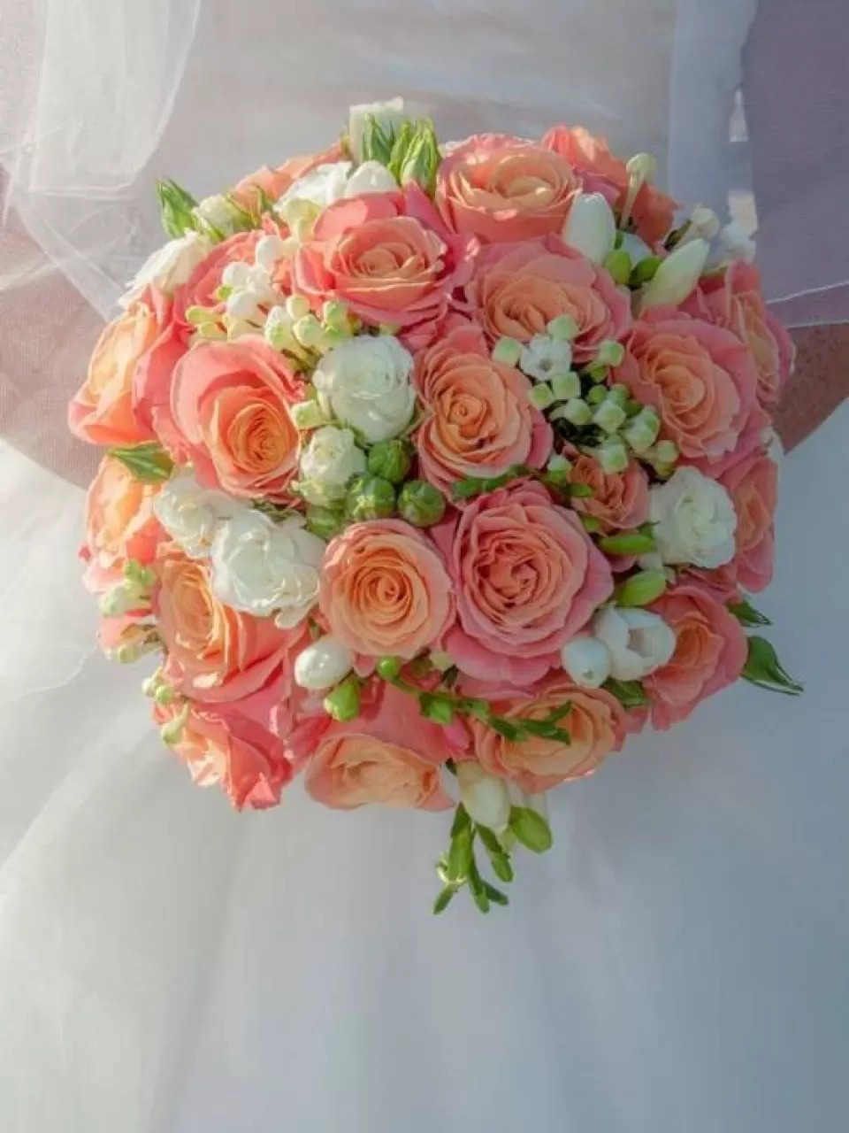 Yavruağzı Beyaz Gelin Buketi