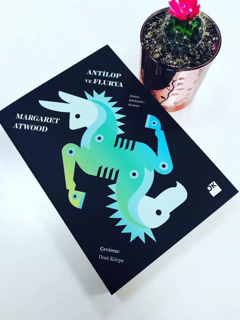 Antilop Ve Flurya, Margaret Atwood