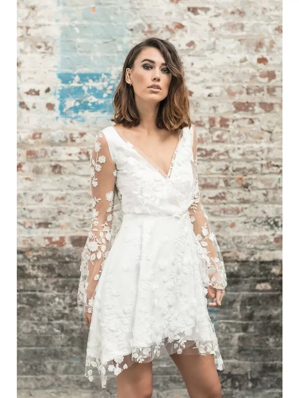 Mini Dantel Nikah Elbisesi