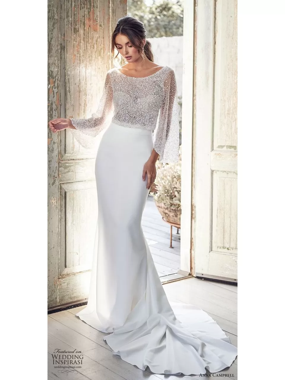 Uzun Kuyruklu Etekli Nikah Elbisesi