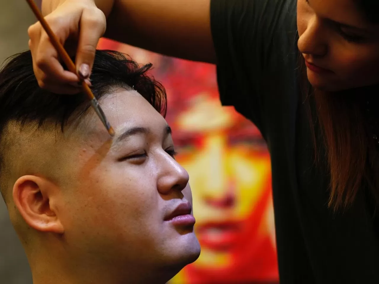 Erkeklerin 5 Santimetreden Fazla Saç Uzatması Yasak