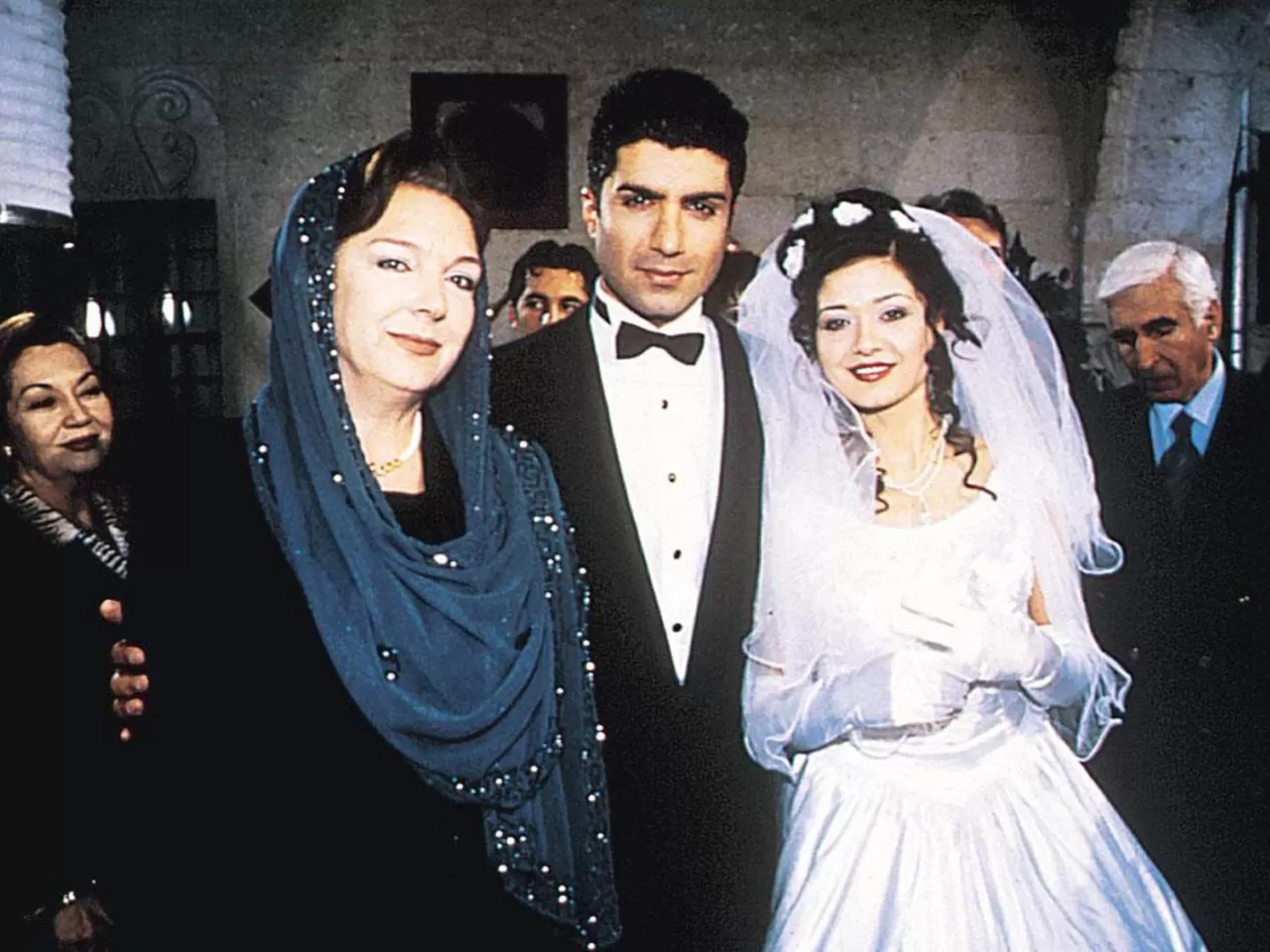 Asmalı Konak (2002/2 sezon)