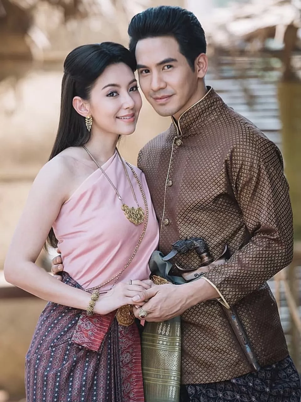 Bpoop Phaeh Saniwaat (Love Destiny)