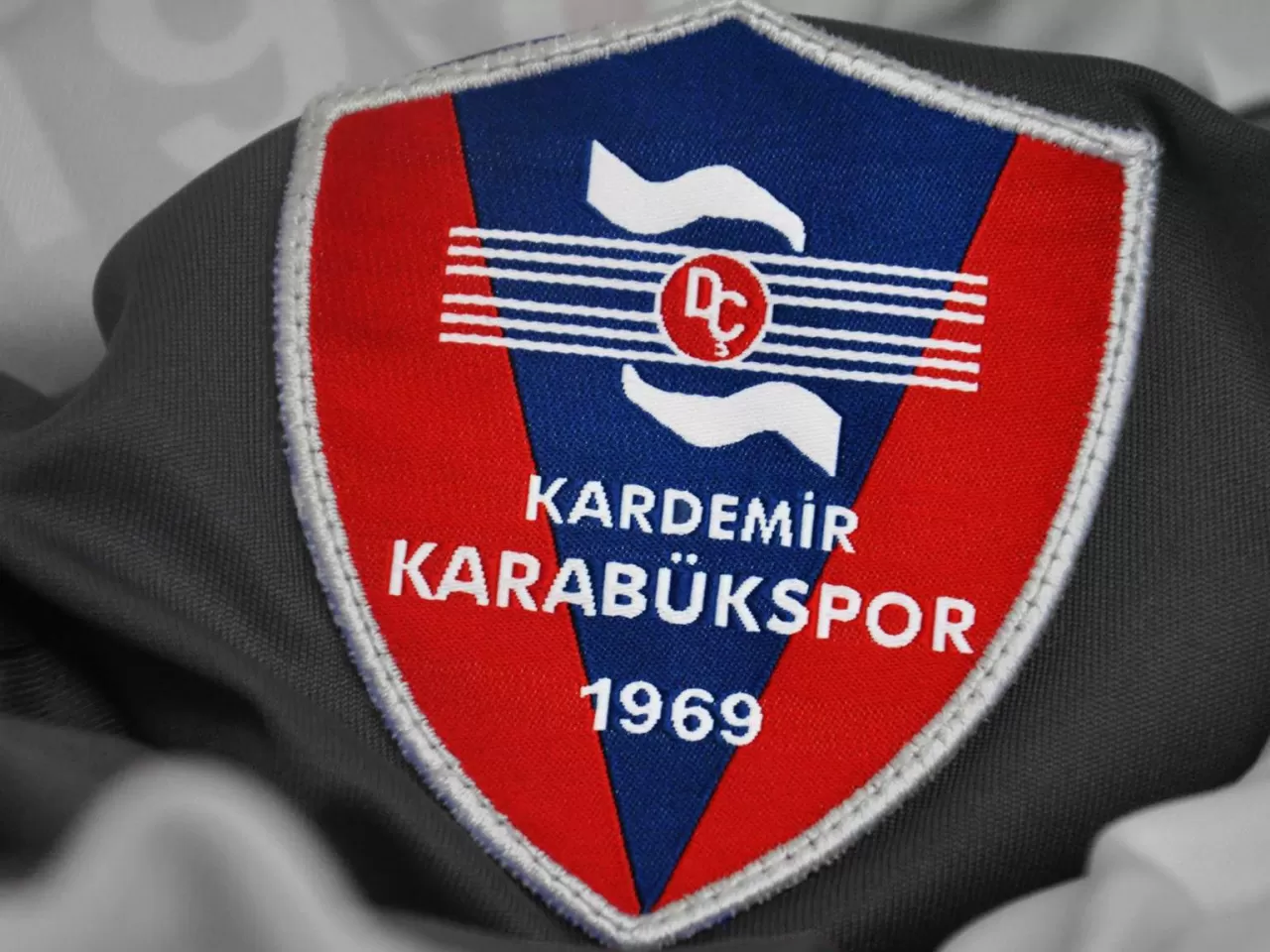 Karabükspor- Dumanlı Kentin Puslu Çocukları