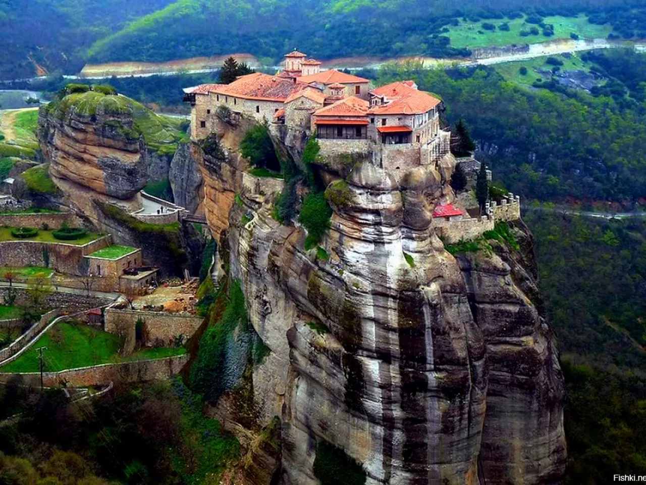 Meteora Manastırları, Yunanistan