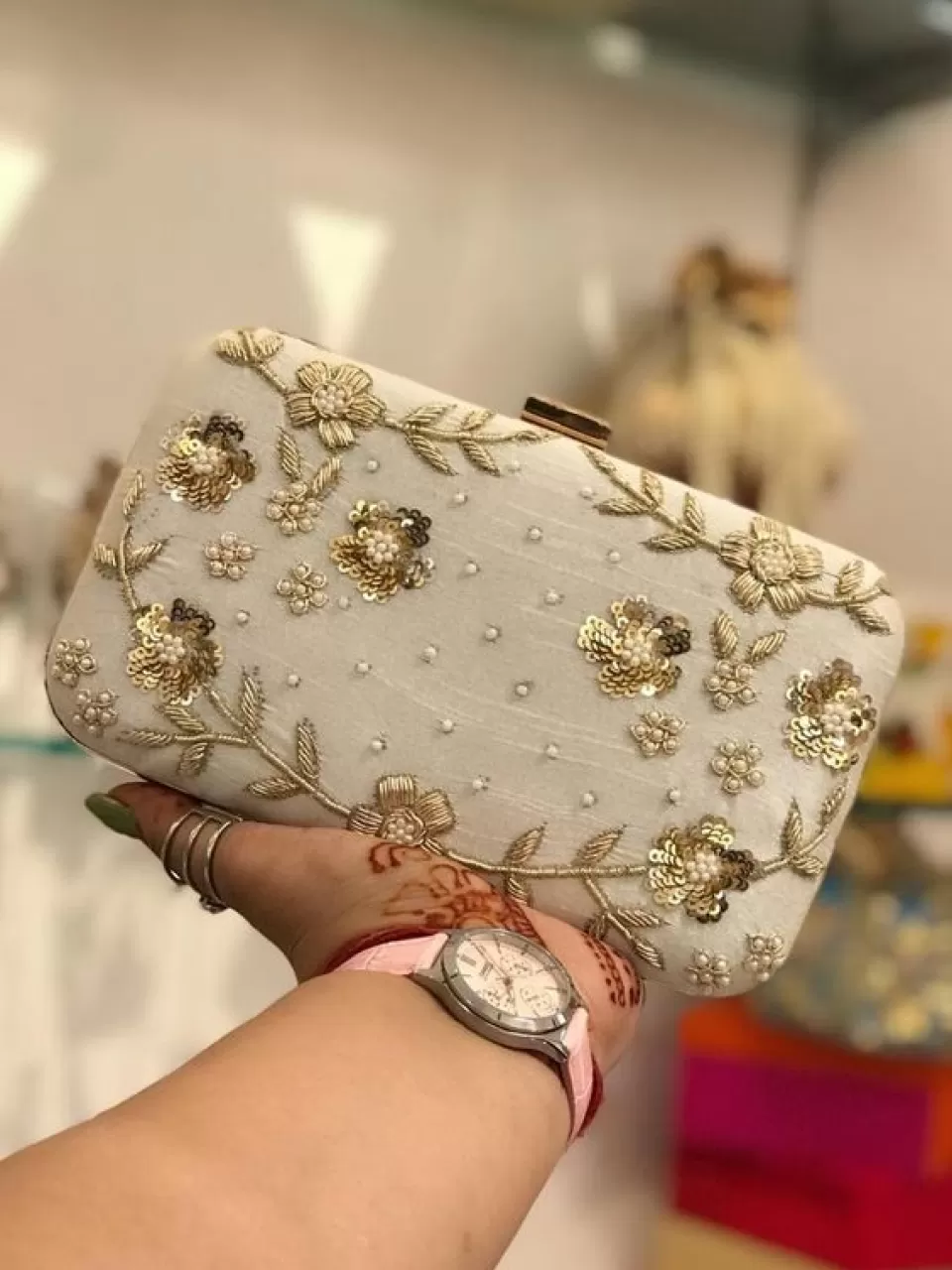 Çiçekli Abiye Çanta