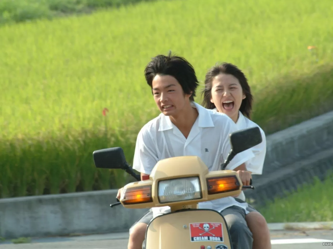 Sekai No Chūshin De, Ai O Sakebu-2004 IMDb: 7.3