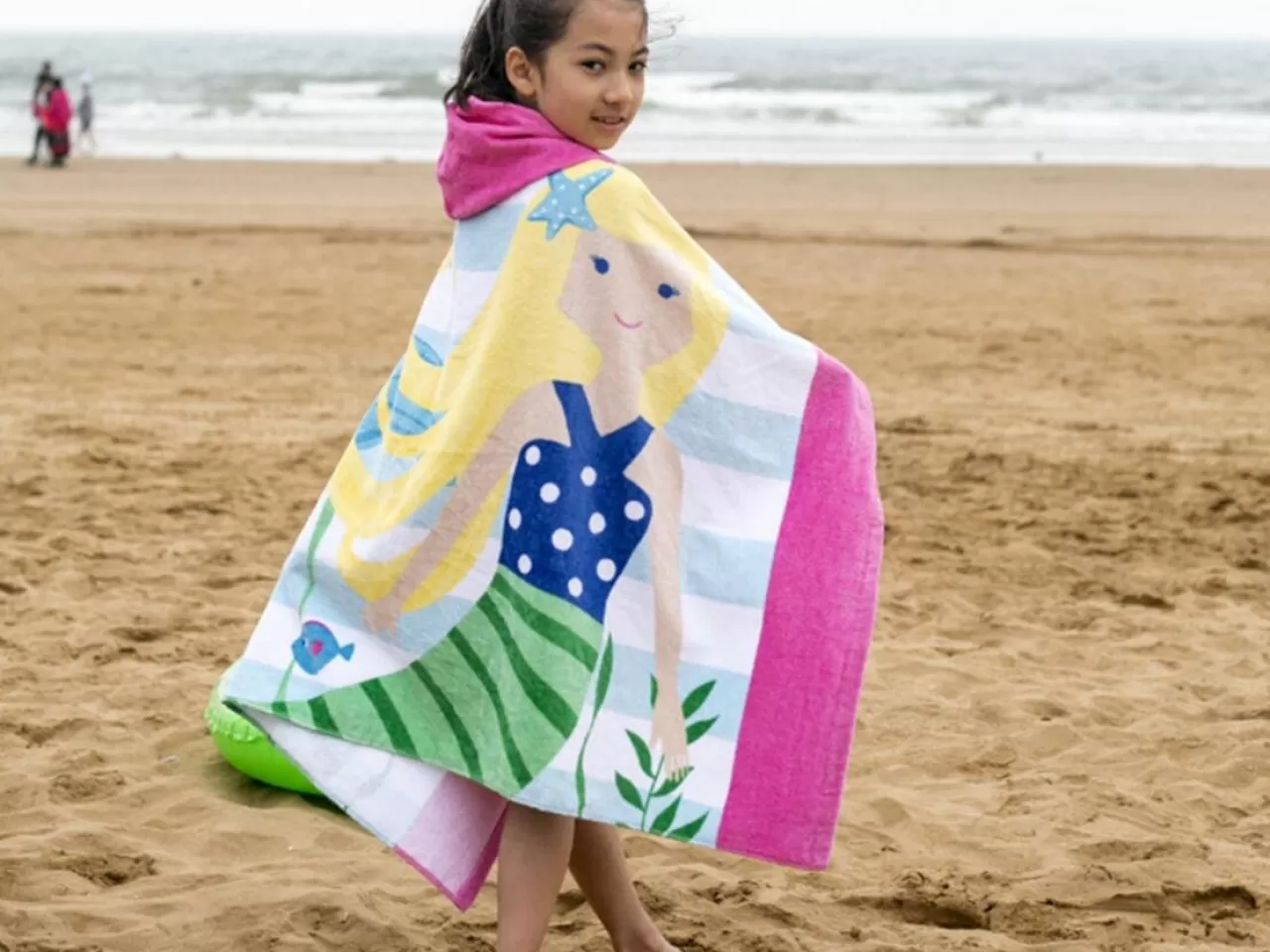 Plaj Havlusu ve Havlu Kıyafetler: