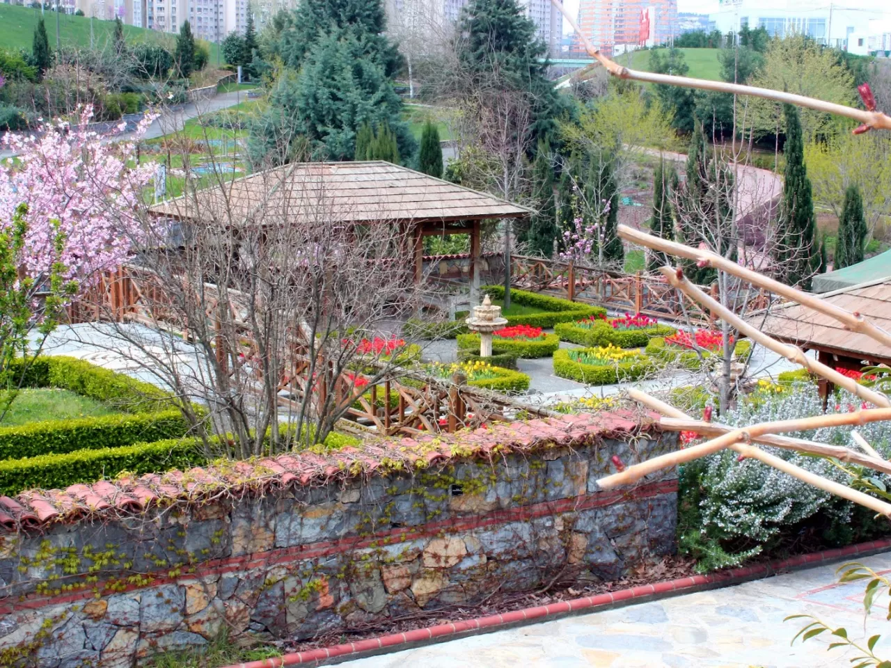 Nezahat Gökyiğit Botanik Bahçesi