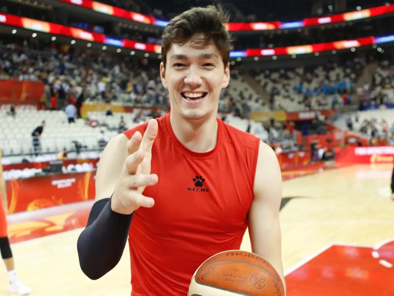 Ailesi ve İlk Yılları