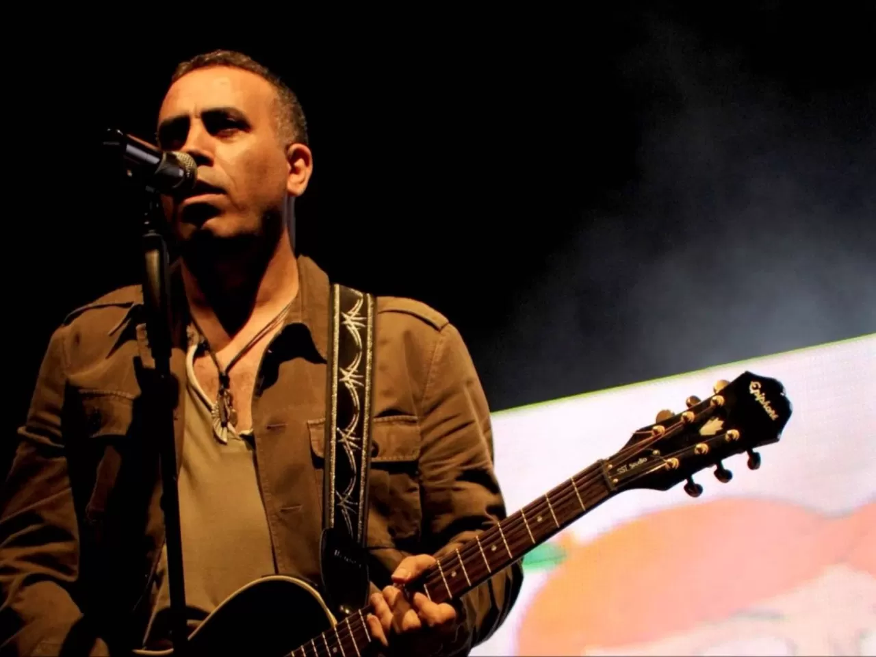 Elfida Şarkısının Hikâyesi