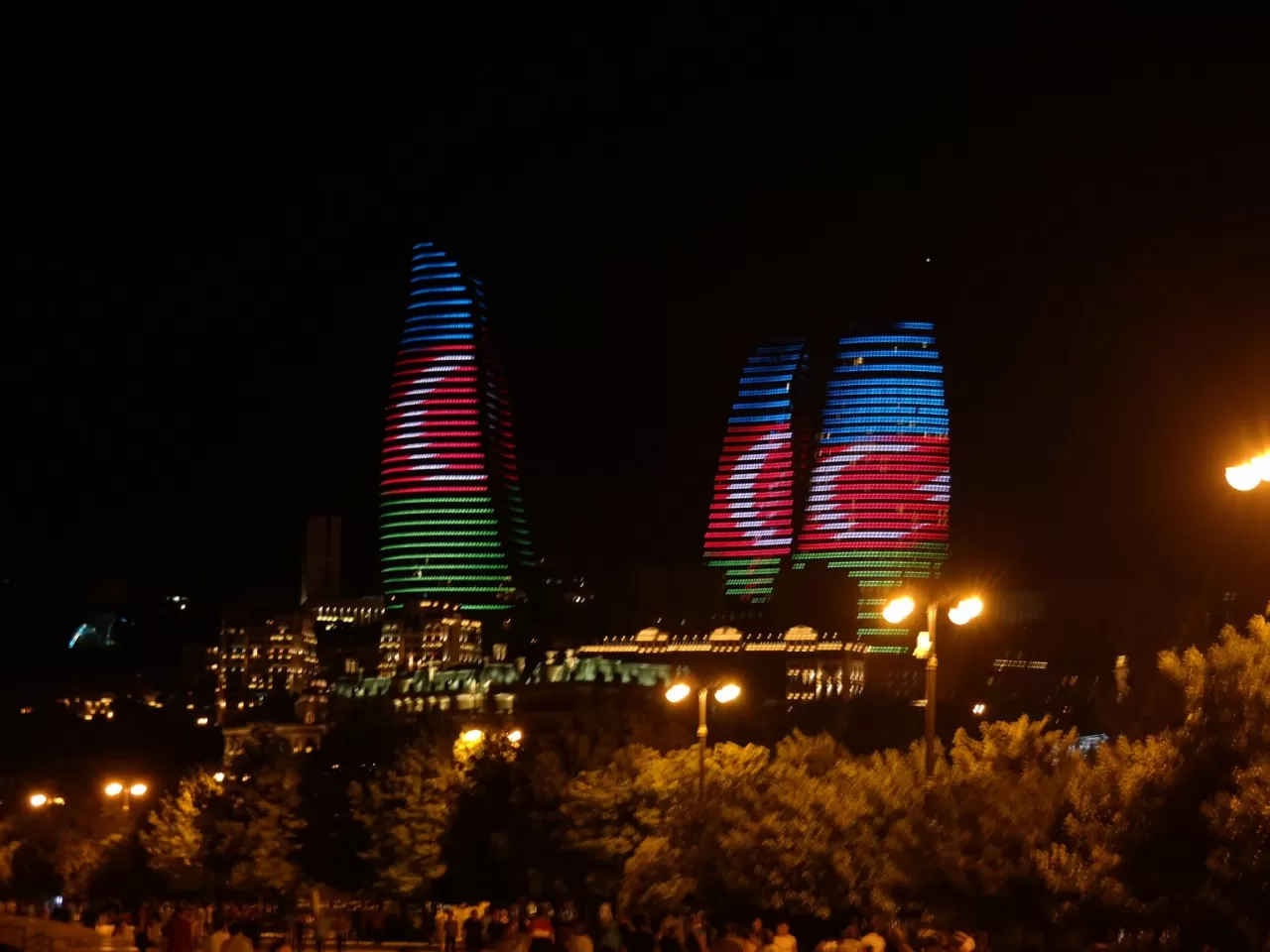 Ateşler Diyarı Azerbaycan!