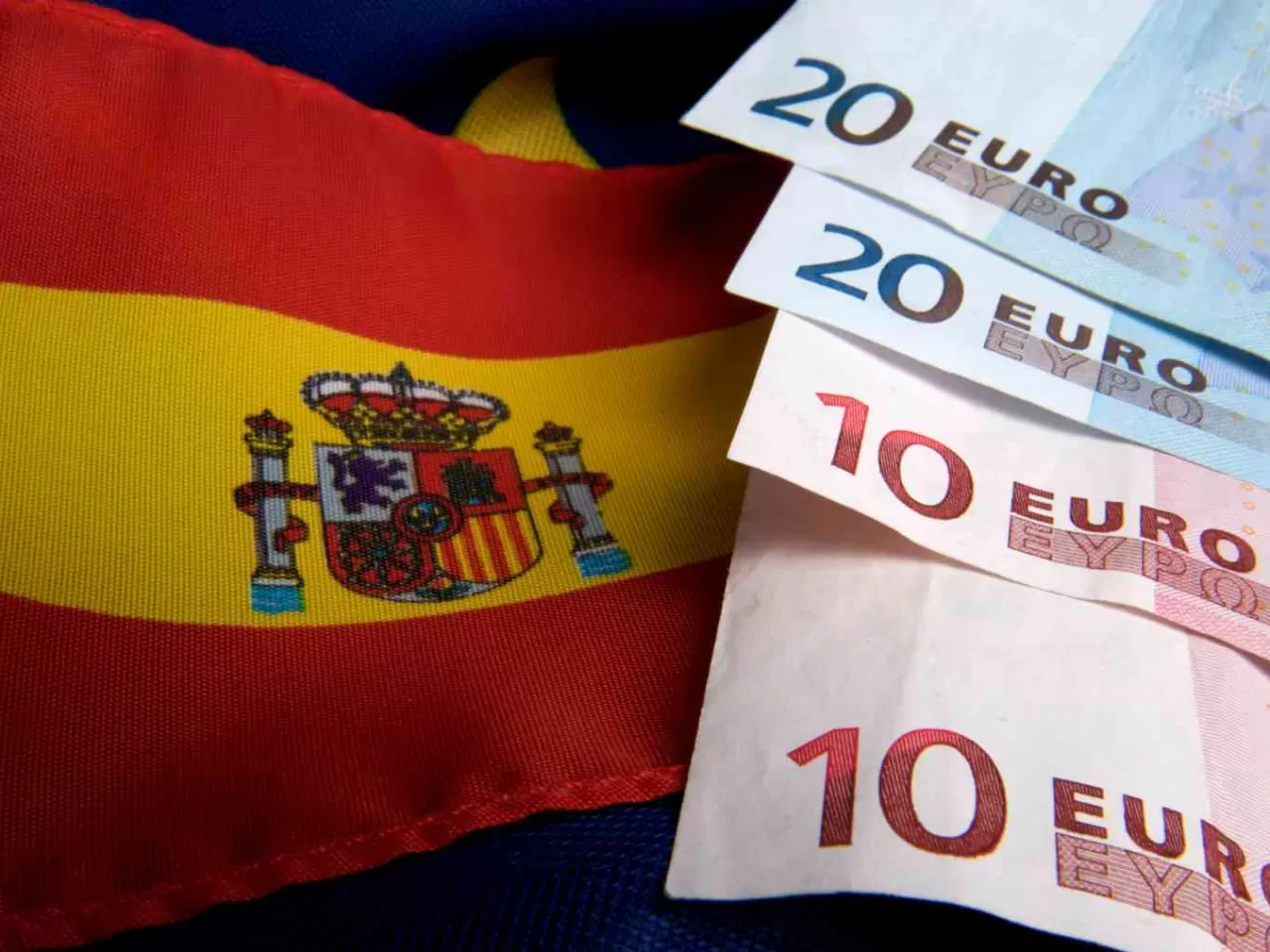 İspanya Devlet ve Ekonomi