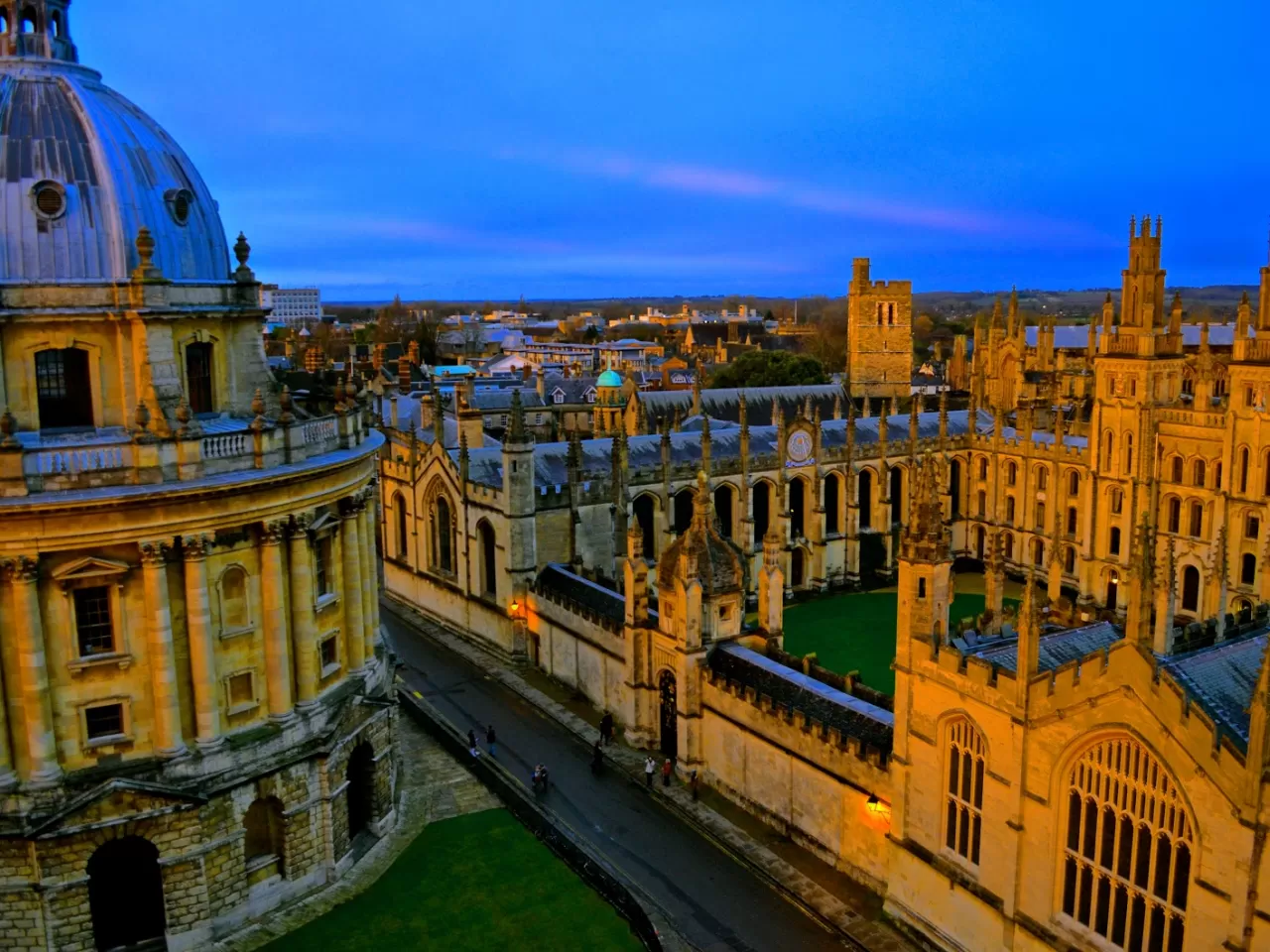 Oxford Üniversitesi, İngiltere