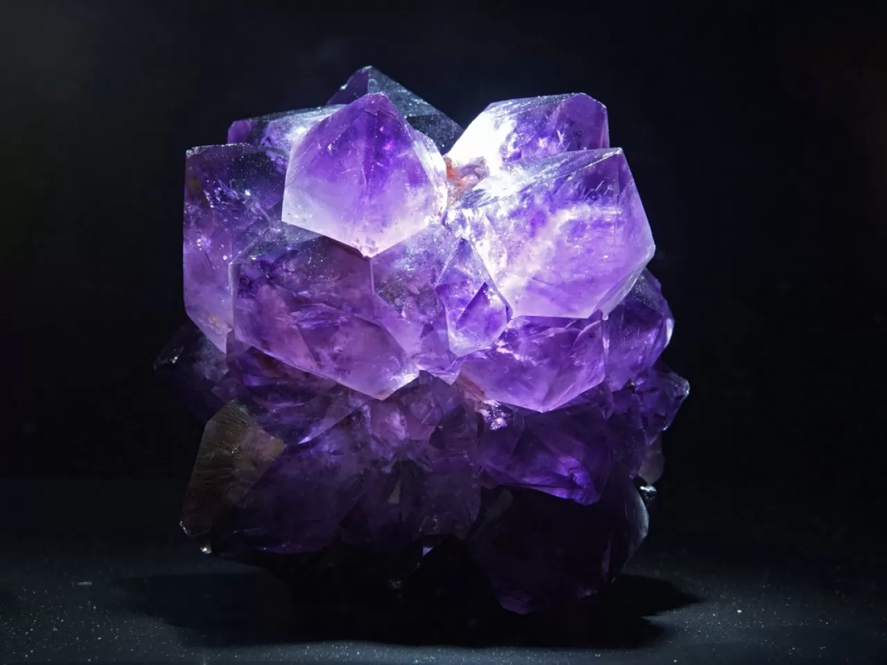 Ametist Taşının Faydaları