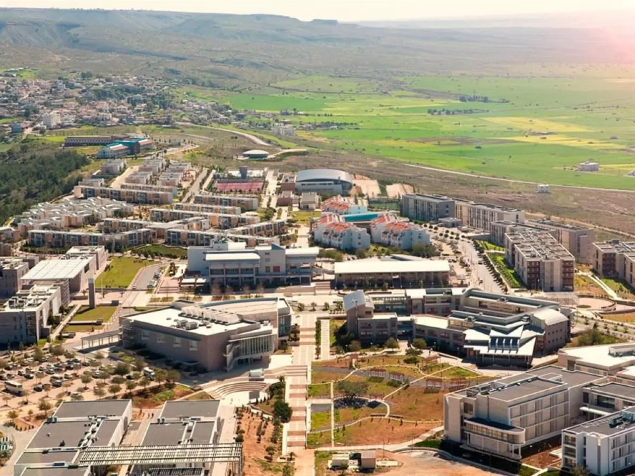 ODTÜ (Ortadoğu Teknik Üniversitesi)