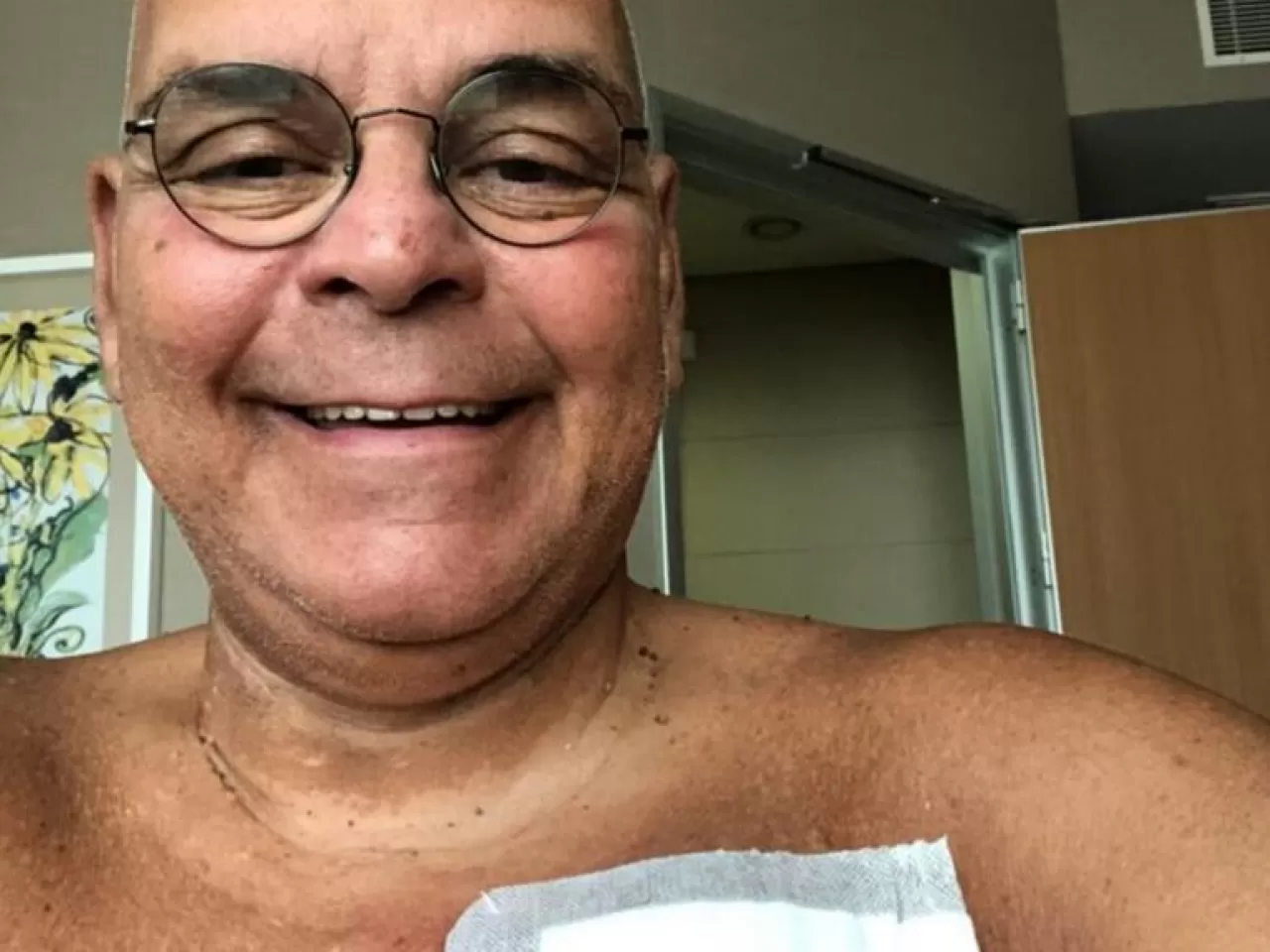 Hastalık Da Sahnede Yakaladı