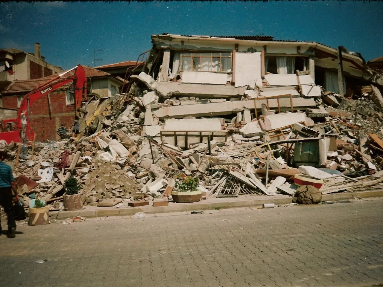 12 Kasım 1999 Düzce Depremi (7,2)