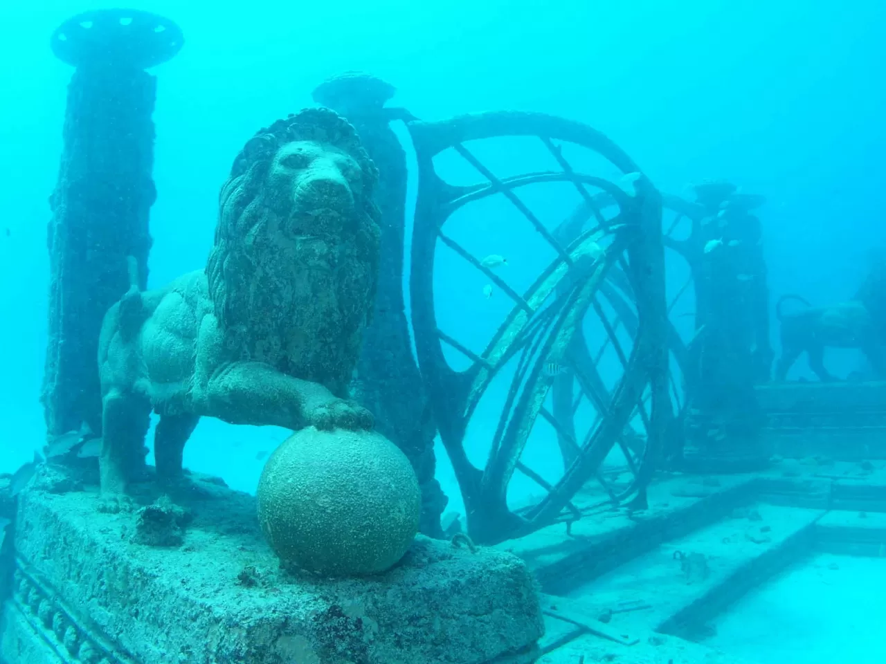 Neptün Su Altı Mezarlığı (Miami, Amerika Birleşik Devletleri)