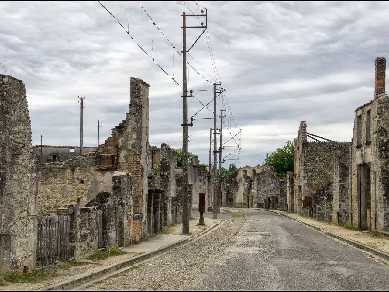 Oradour Sur Glane, Fransa