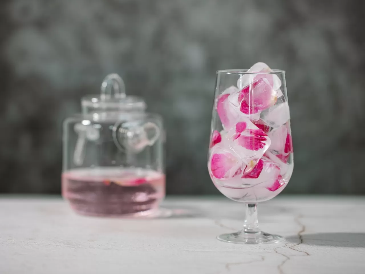 Gül Suyu Tonik Olabilir Mi?