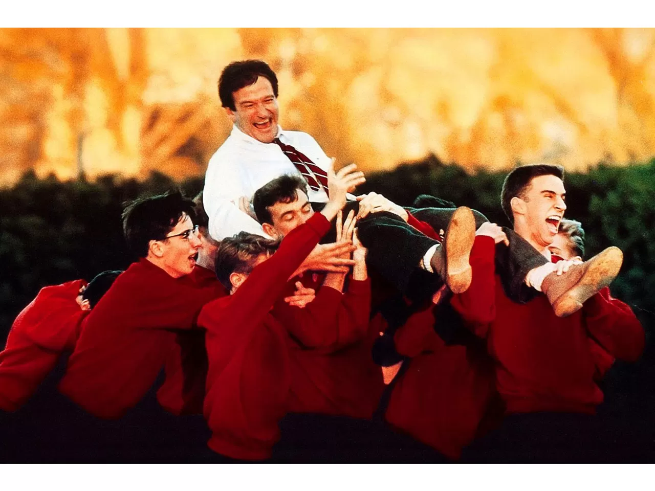 Ölü Ozanlar Derneği